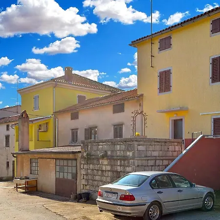 Holiday home Fuer 6 Personen Ca 80 Qm In Vrznaveri, Istrien Istrische Riviera
